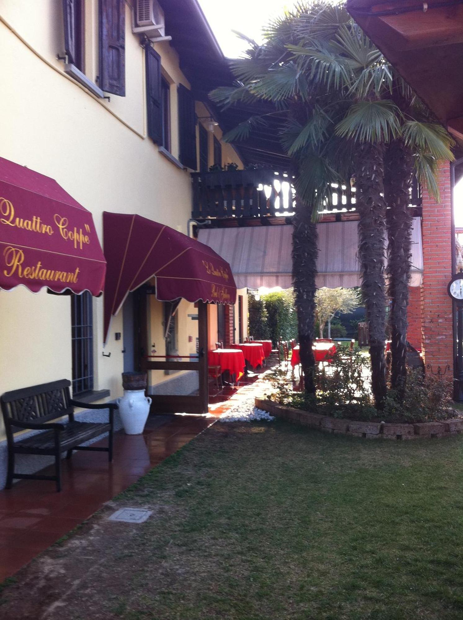 Manuela Le Quattro Coppe Hotel Desenzano del Garda Luaran gambar