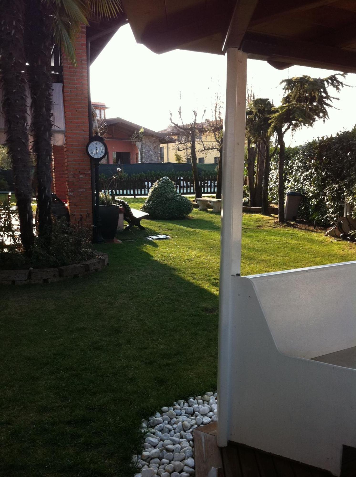 Manuela Le Quattro Coppe Hotel Desenzano del Garda Luaran gambar