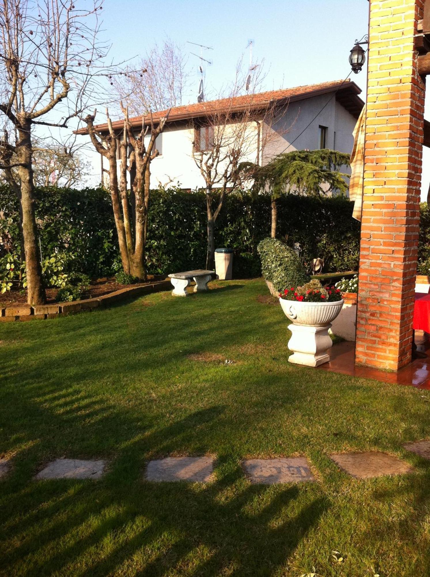 Manuela Le Quattro Coppe Hotel Desenzano del Garda Luaran gambar