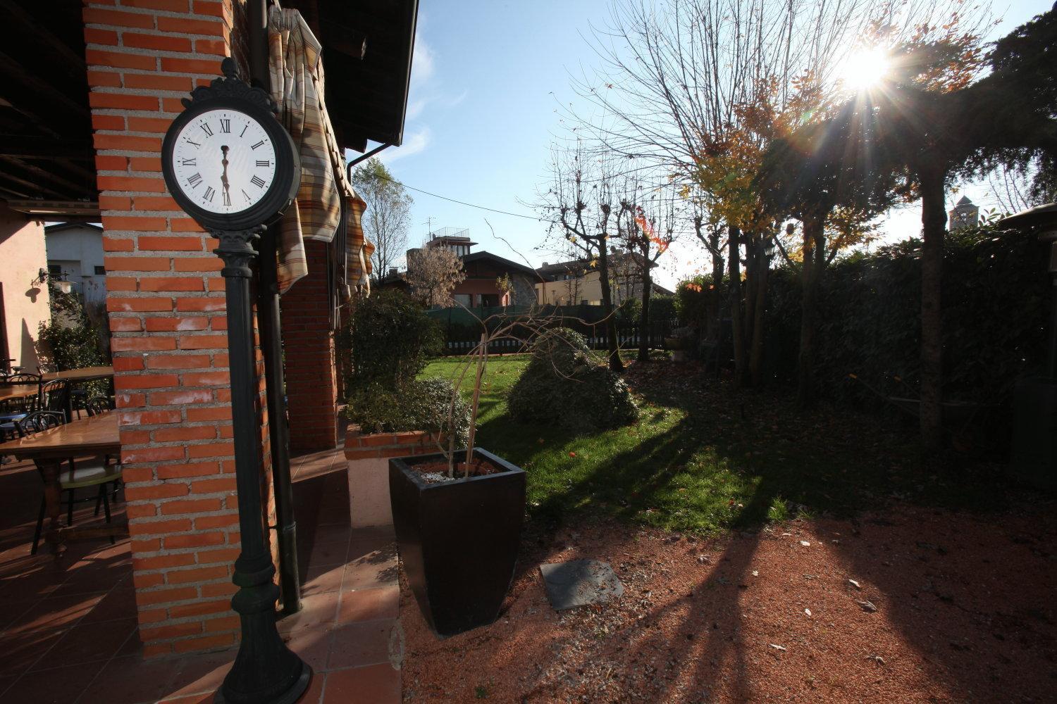 Manuela Le Quattro Coppe Hotel Desenzano del Garda Luaran gambar