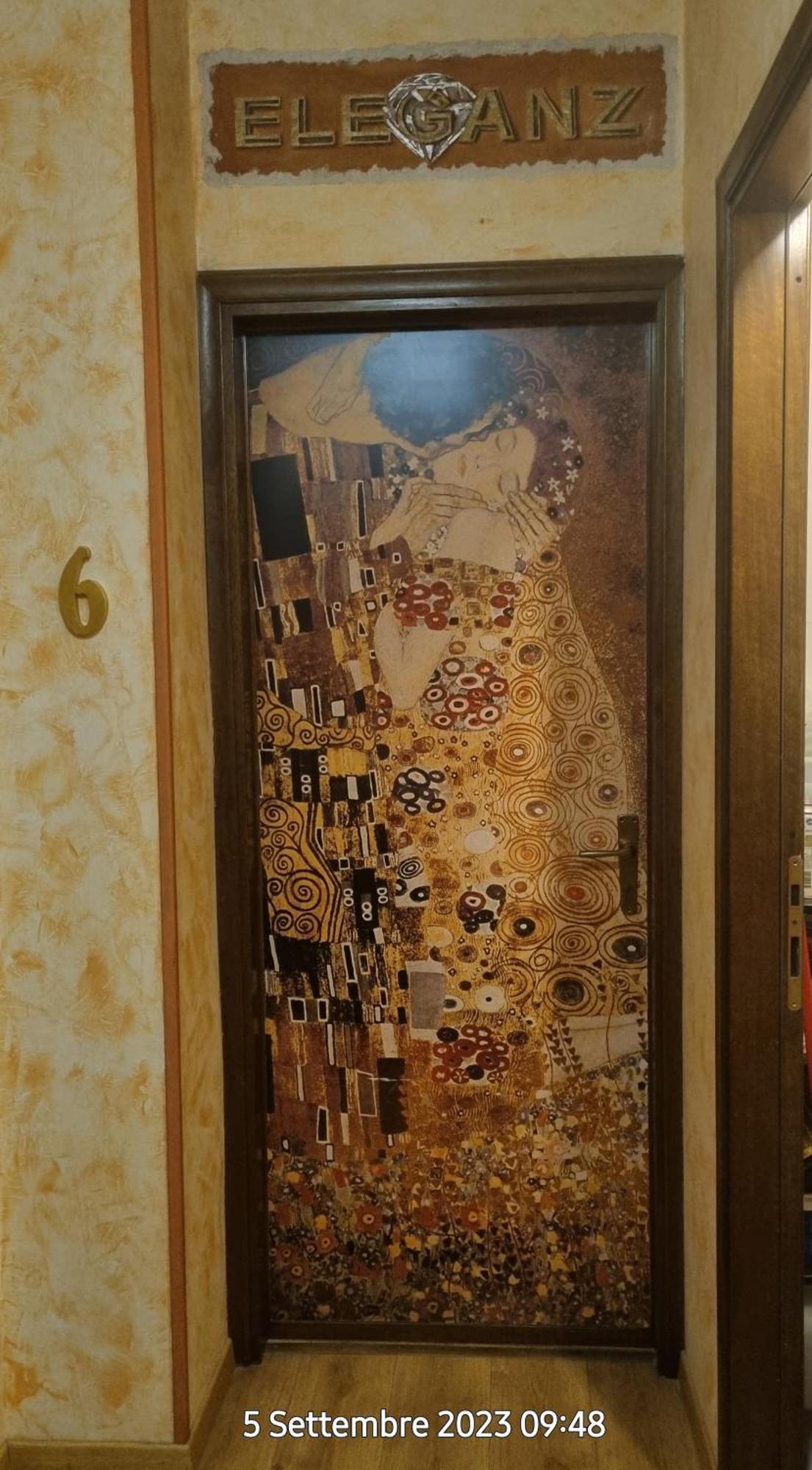 Manuela Le Quattro Coppe Hotel Desenzano del Garda Luaran gambar